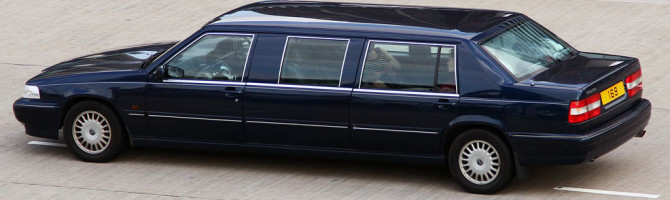 black limo from the bird eye perspective